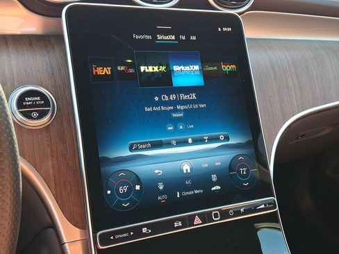 Certified 2025 Mercedes-Benz GLC 300 4MATIC image 16