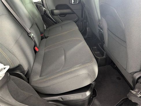 Certified 2025 Jeep Wrangler Unlimited Sahara w/ Safety Group image 28