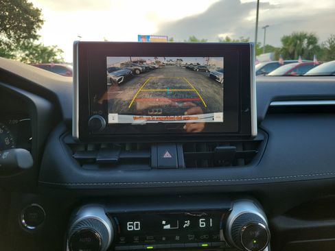 Used 2024 Toyota RAV4 XLE w/ Convenience Package FWD image 27