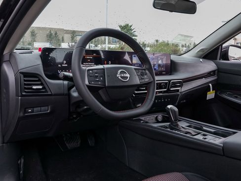 New 2026 Nissan Sentra SR w/ Floor Mat Package image 14