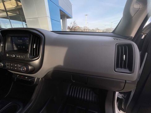 Used 2020 Chevrolet Colorado W/T w/ WT Convenience Package image 24