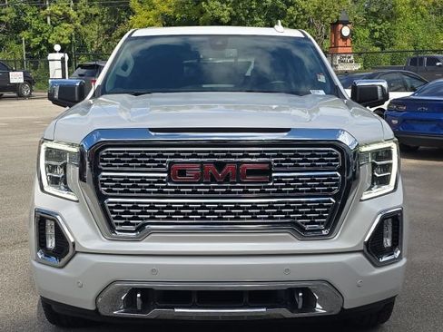 Used 2021 GMC Sierra 1500 Denali w/ Driver Alert Package II AWD/4WD image 9