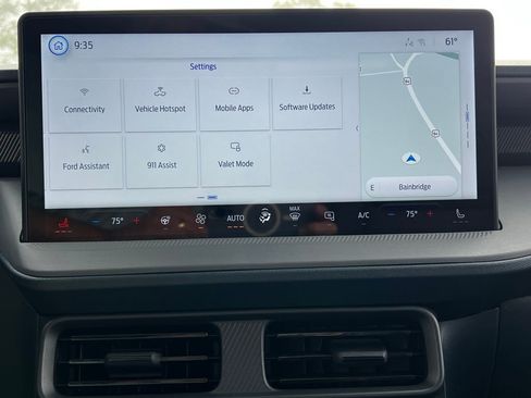 New 2026 Ford Maverick Lariat w/ Black Appearance Package image 34