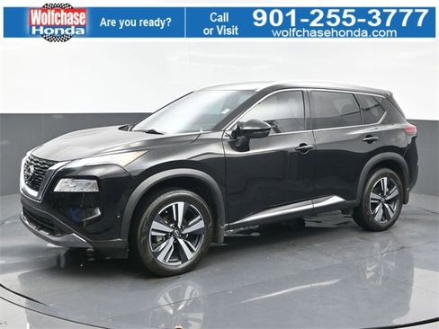 Used 2023 Nissan Rogue SL w/ SL Premium Package image 2