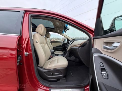 Used 2016 Hyundai Santa Fe Limited w/ Option Group 04 image 7