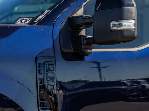 New 2025 Ford F250 Lariat w/ FX4 Off-Road Package image 11