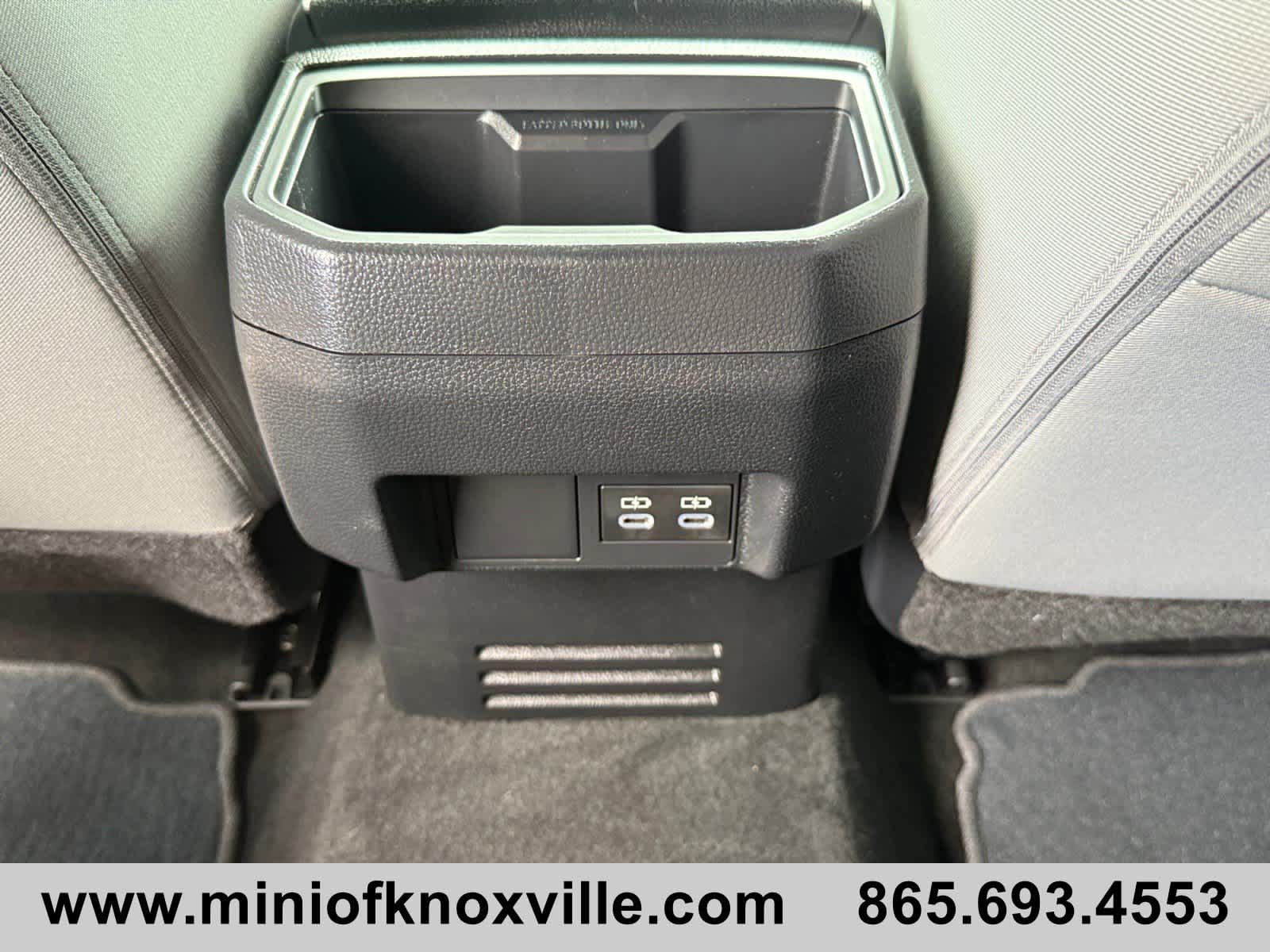 Used 2024 Toyota Tacoma TRD Sport AWD/4WD image 19