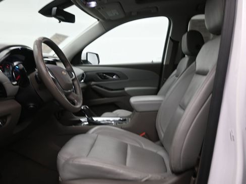 Used 2018 Chevrolet Traverse Premier w/ Driver Confidence II Package image 15