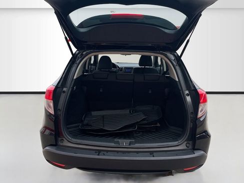 Used 2022 Honda HR-V LX image 24