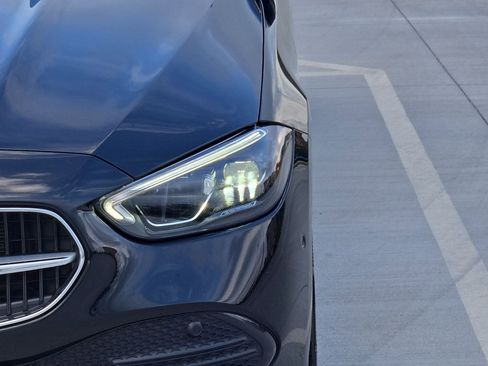 Used 2025 Mercedes-Benz C 300 4MATIC Sedan image 10