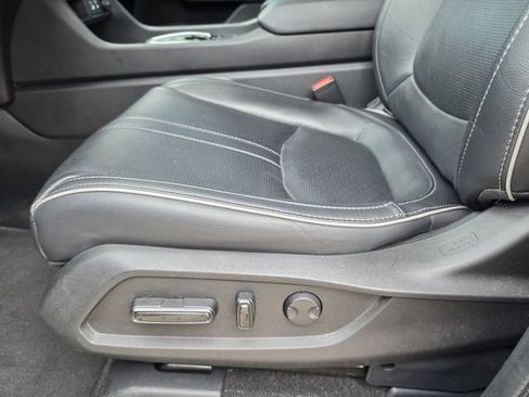 Used 2024 Honda Pilot Elite image 13