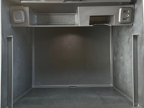 Used 2019 Chevrolet Tahoe Premier image 29