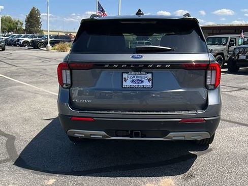New 2026 Ford Explorer Active w/ Active Comfort Package RWD image 4