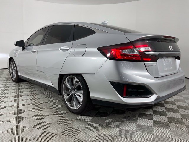 Used 2019 Honda Clarity Plug-In Hybrid image 4