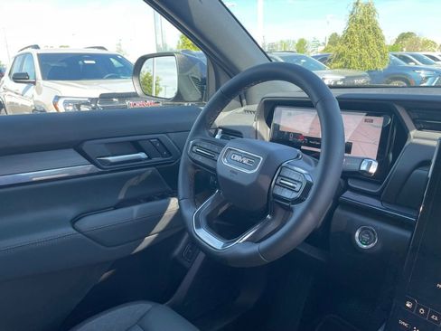 New 2026 GMC Terrain AT4 AWD/4WD image 28