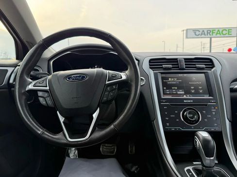 Used 2014 Ford Fusion Energi Titanium w/ Driver Assist Package image 26