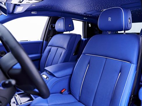 Used 2024 Rolls-Royce Phantom Sedan w/ The Phantom Package RWD image 67