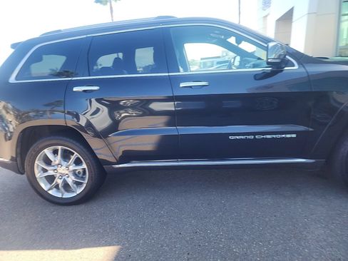 Used 2014 Jeep Grand Cherokee Summit AWD/4WD image 7