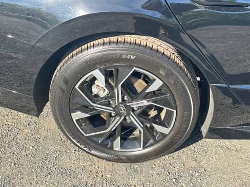 Used 2025 Hyundai Sonata SEL FWD image 30