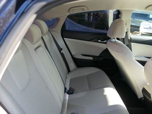 Used 2019 Honda Insight EX image 23