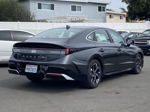 Used 2025 Hyundai Sonata SEL image 3
