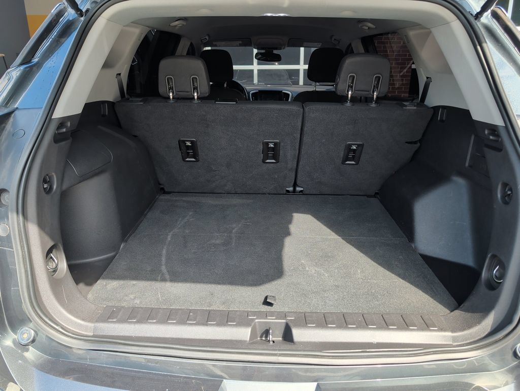 Used 2018 GMC Terrain SLE FWD image 27
