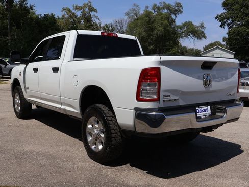 Used 2024 RAM 2500 Big Horn w/ Off Road Package AWD/4WD image 5
