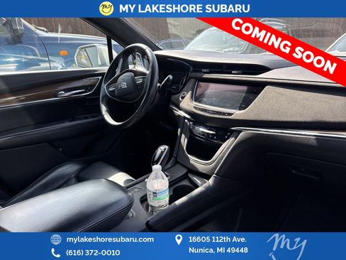 Used 2017 Cadillac XT5 Platinum w/ Driver Assist Package AWD/4WD image 15