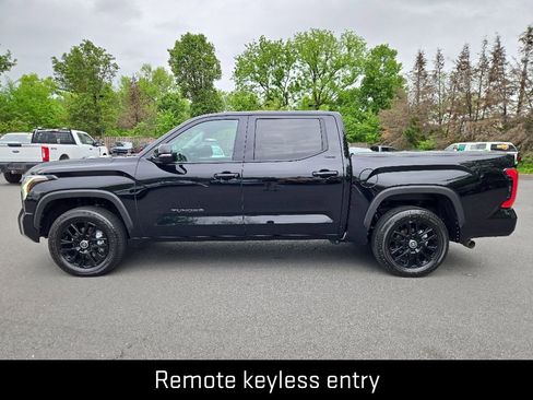 Used 2024 Toyota Tundra Limited AWD/4WD image 4