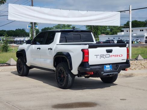 Used 2026 Toyota Tacoma TRD Pro AWD/4WD image 7