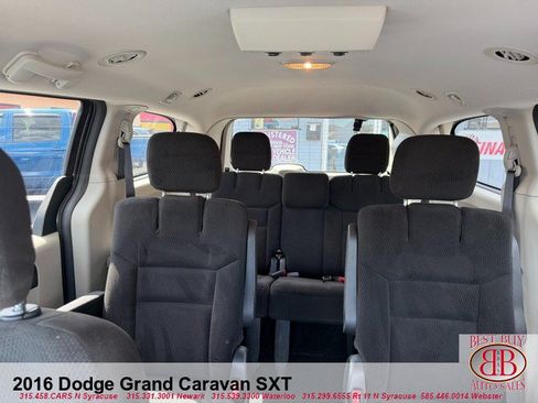 Used 2016 Dodge Grand Caravan SXT w/ Rear Park Assist Package FWD image 17