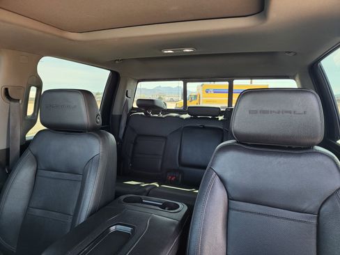 Used 2020 GMC Sierra 3500 Denali w/ Denali Ultimate Package image 19