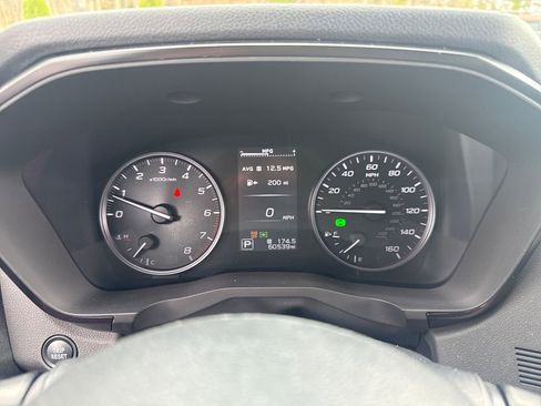 Used 2023 Subaru Ascent Onyx Edition Limited AWD/4WD image 9
