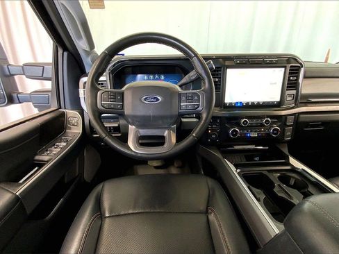 Used 2023 Ford F250 Lariat w/ Sport Appearance Package image 14