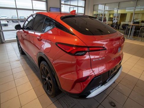 Certified 2024 Buick Envista Sport Touring image 5