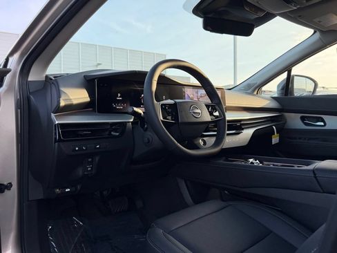 New 2026 Nissan Murano Platinum w/ Cargo Package AWD/4WD image 9