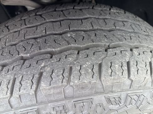 Used 2025 GMC Yukon XL AT4 Ultimate w/ LPO, Floor Liner Package AWD/4WD image 11