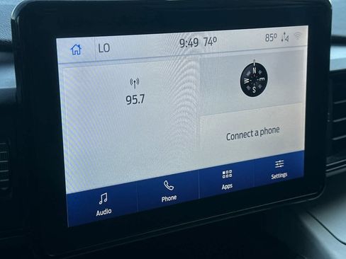 Used 2020 Ford Explorer XLT image 18