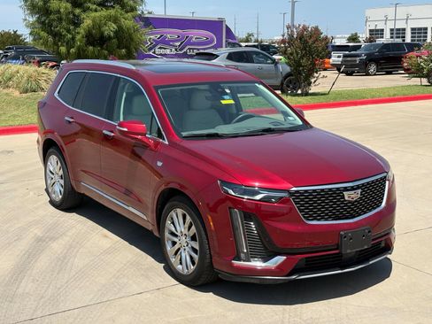 Used 2020 Cadillac XT6 Premium Luxury FWD image 10