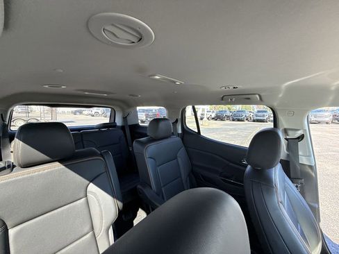 Certified 2023 GMC Acadia AT4 w/ Preferred Package image 14