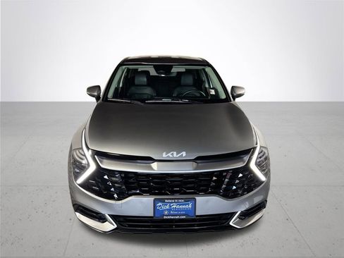 Certified 2024 Kia Sportage EX image 3