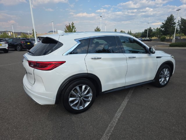 Used 2019 INFINITI QX50 Luxe FWD image 3