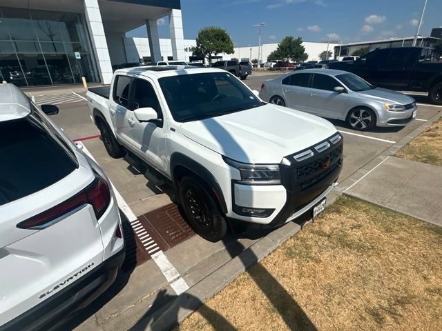 Used 2025 Nissan Frontier Pro-X w/ Pro Premium Package RWD image 2