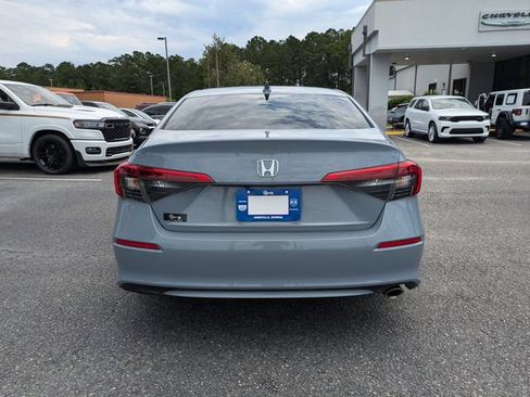 Used 2022 Honda Civic Sport image 6