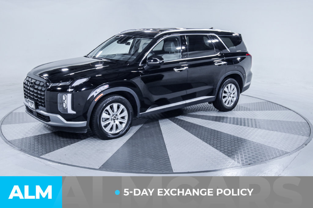 Used 2025 Hyundai Palisade SEL FWD image 3