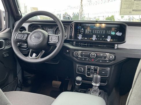 New 2026 Jeep Gladiator Sport image 21