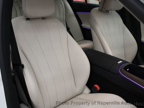 Used 2025 Mercedes-Benz E 450 4MATIC Sedan image 53