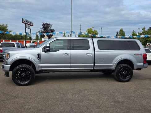 Used 2020 Ford F350 Platinum AWD/4WD image 9