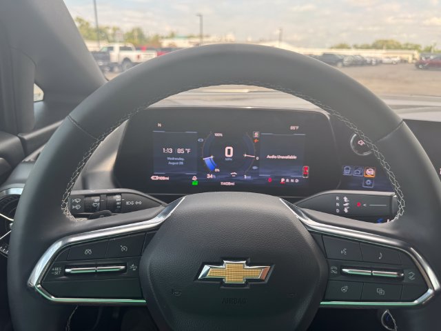 Used 2025 Chevrolet Equinox EV LT w/ Comfort Package FWD image 21