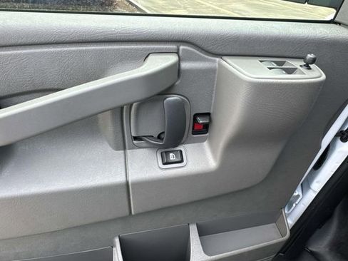 New 2026 Chevrolet Express 2500 Extended w/ Driver Convenience Package RWD image 22